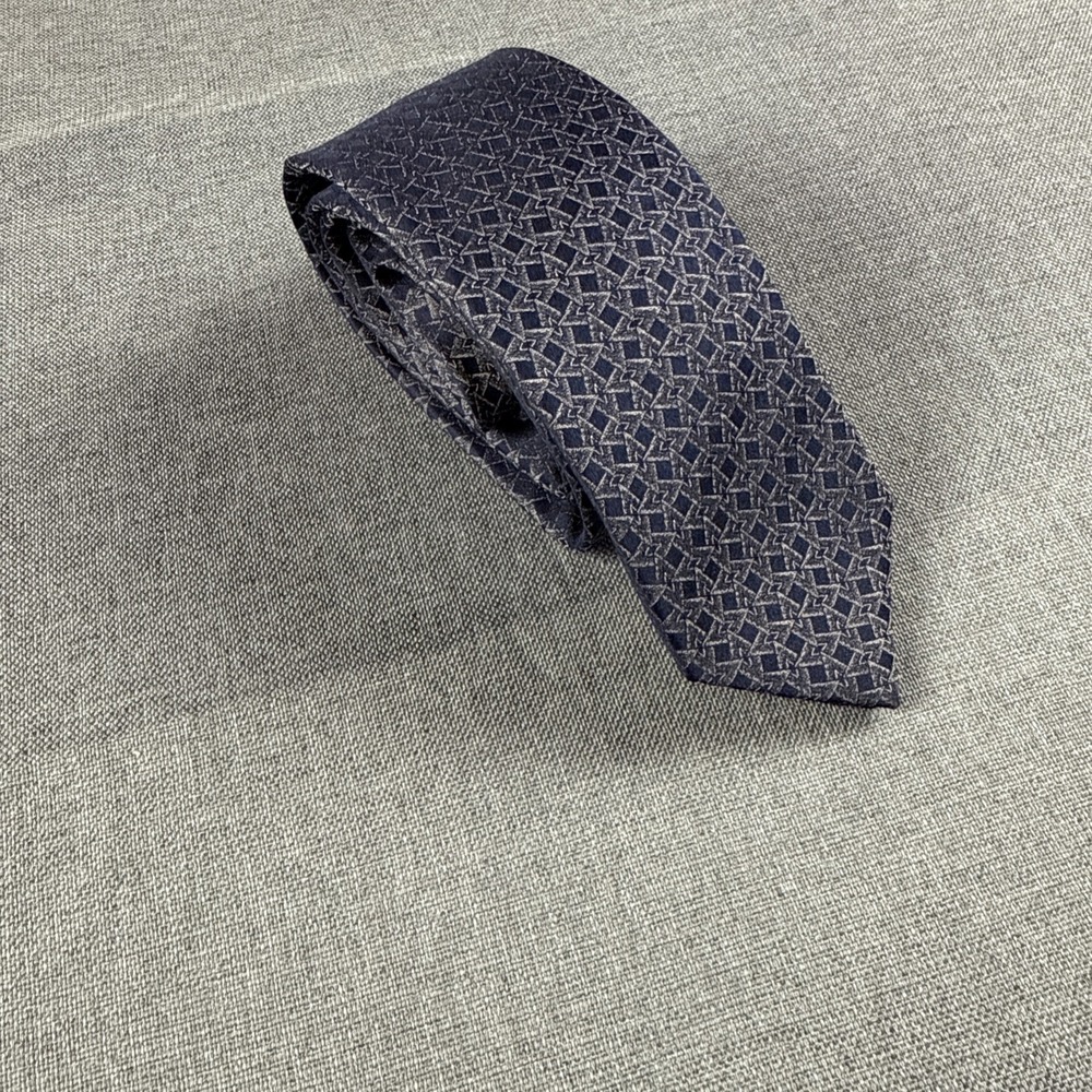 Charles‎ Tyrwhitt Geometric Lattice Pattern 100% Silk